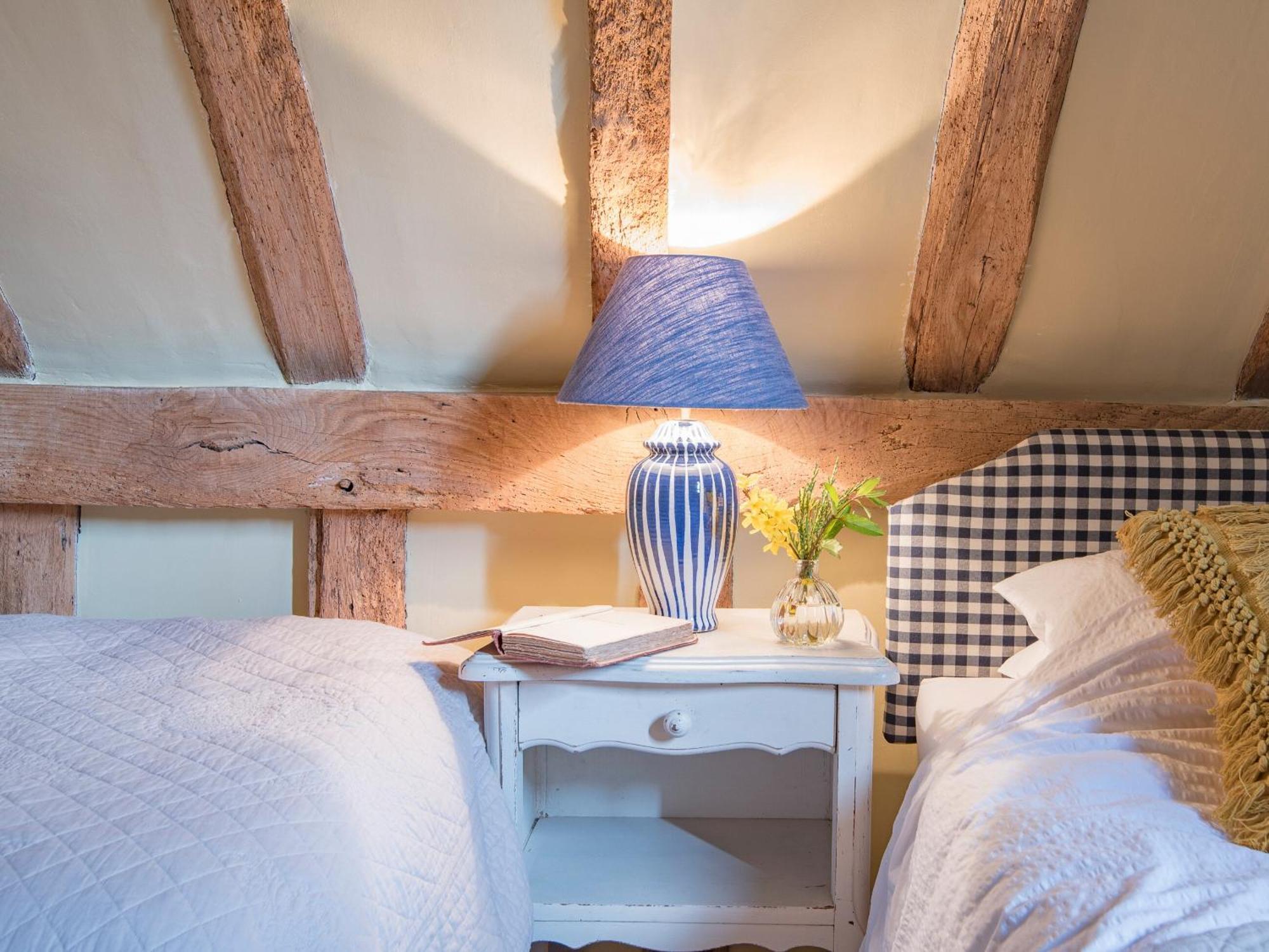 Woolhouse Barn Villa Hunton  Екстериор снимка